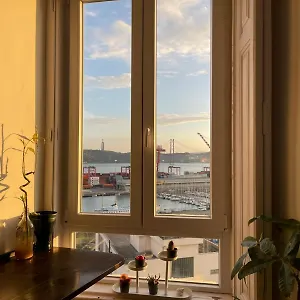 Embassy Arriaga Private Elegance In Stylish Shared , Lisboa Portugal
